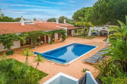 4 Bed Villa With Swimming Pool In Lagos Algarve45