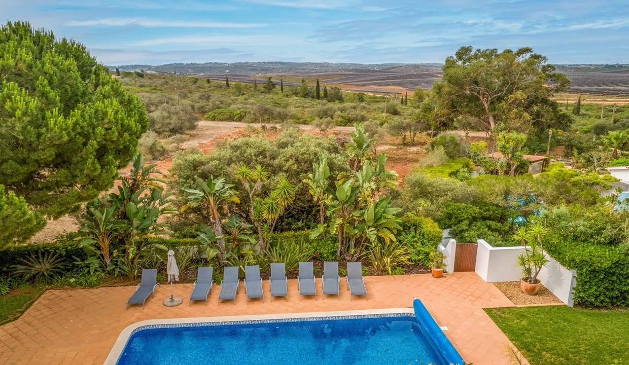 4 Bed Villa With Swimming Pool In Lagos Algarve56
