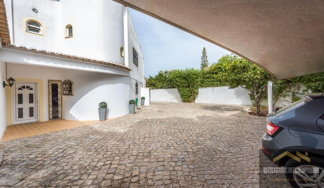 4 Bedroom Villa For Sale In Praia da Luz Algarve 5