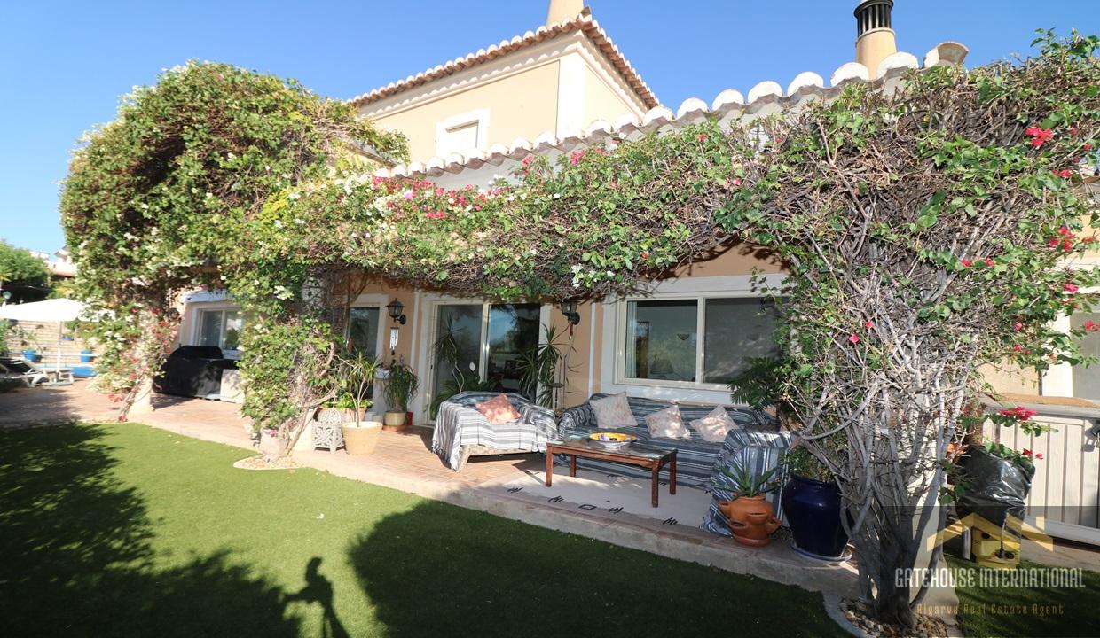 4 Bedroom Villa For Sale In Santa Barbara de Nexe Algarve7