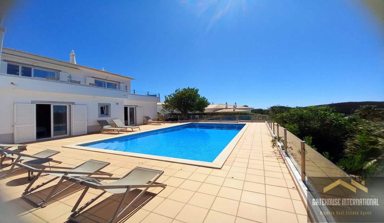 5 Bed Villa For Sale On Santo Antonio Golf Resort In West Algarve5