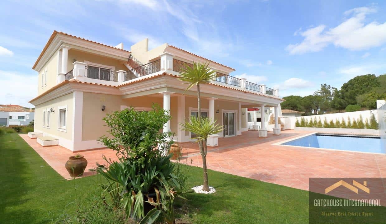 6 Bed Villa Near Vale do Lobo Algarve In The Village