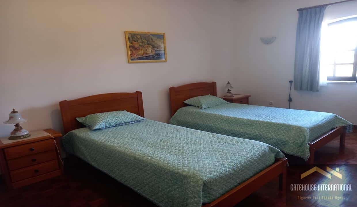 8 Bedroom Villa In Barao de Sao Miguel West Algarve 555