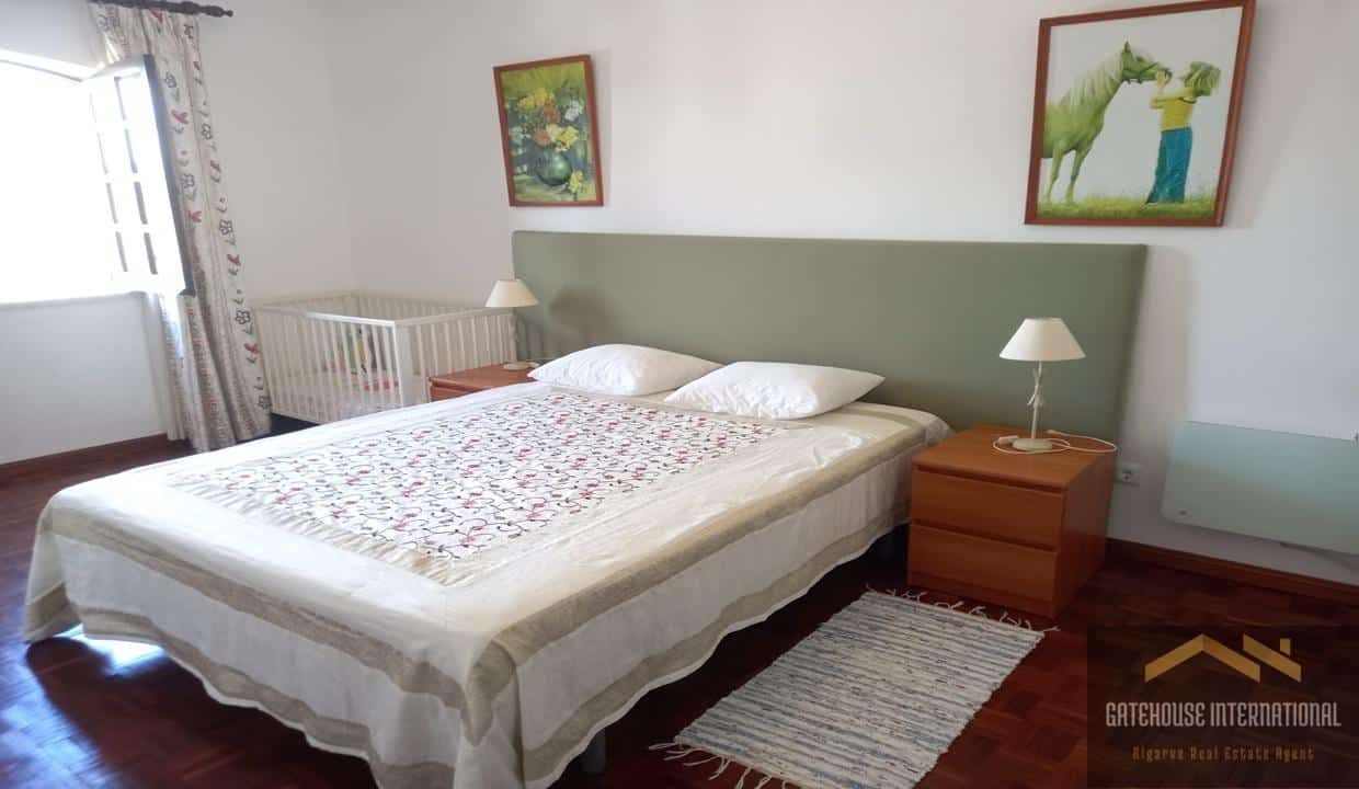 8 Bedroom Villa In Barao de Sao Miguel West Algarve 777