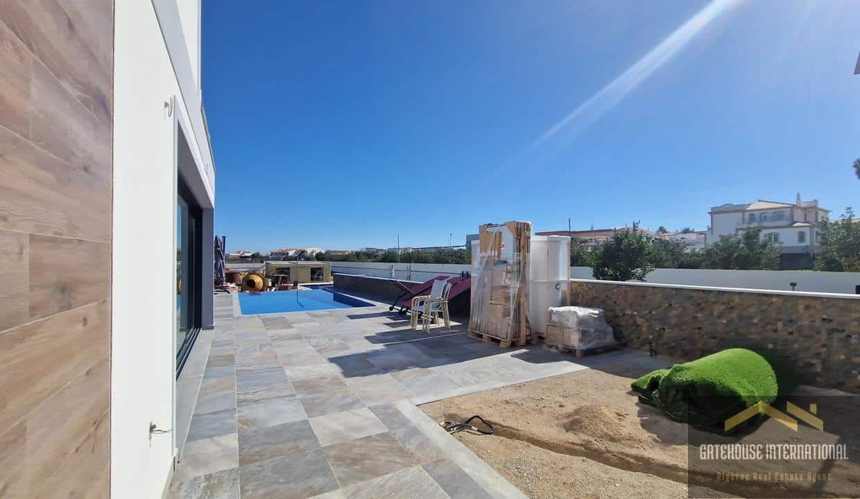 Brand New Linked Villa For Sale In Albufeira Algarve 43