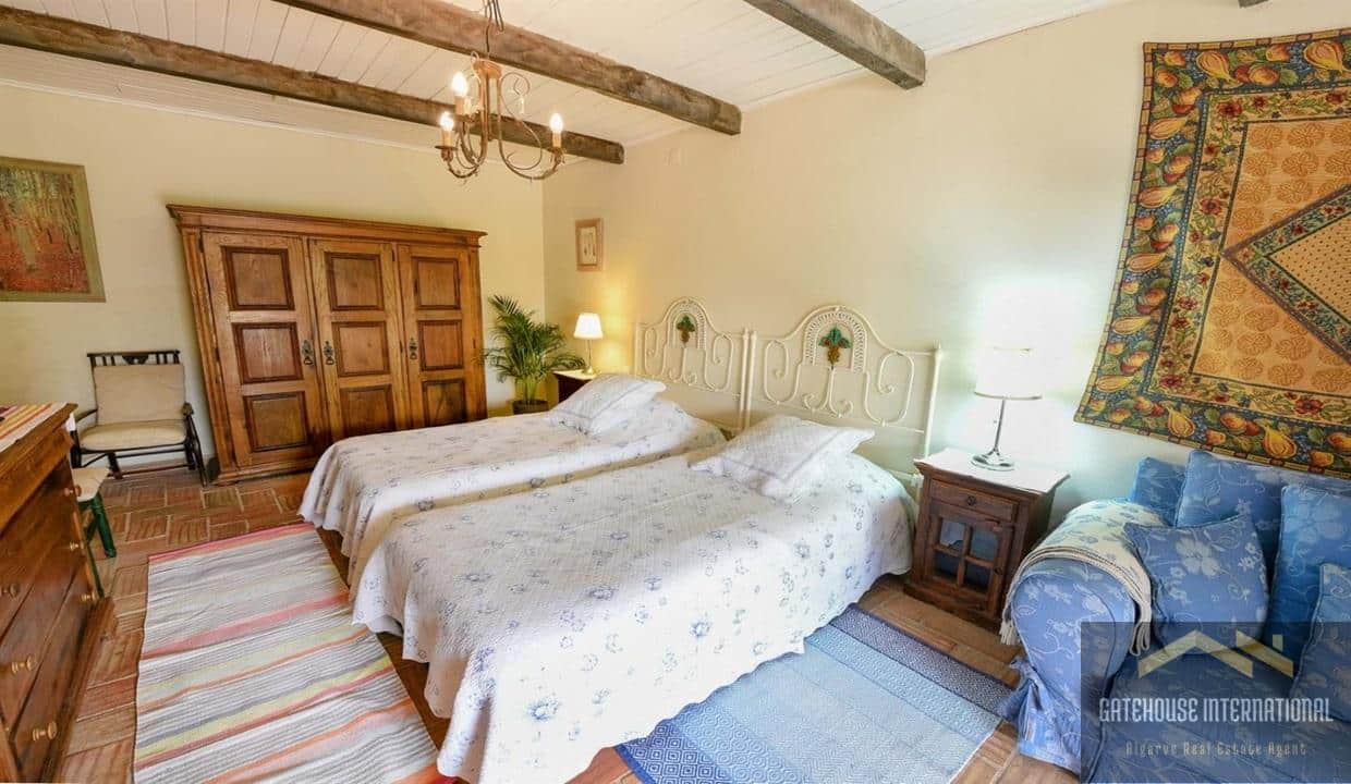 Countryside 10 Bedroom Bed & Breakfast Property In West Algarve 76