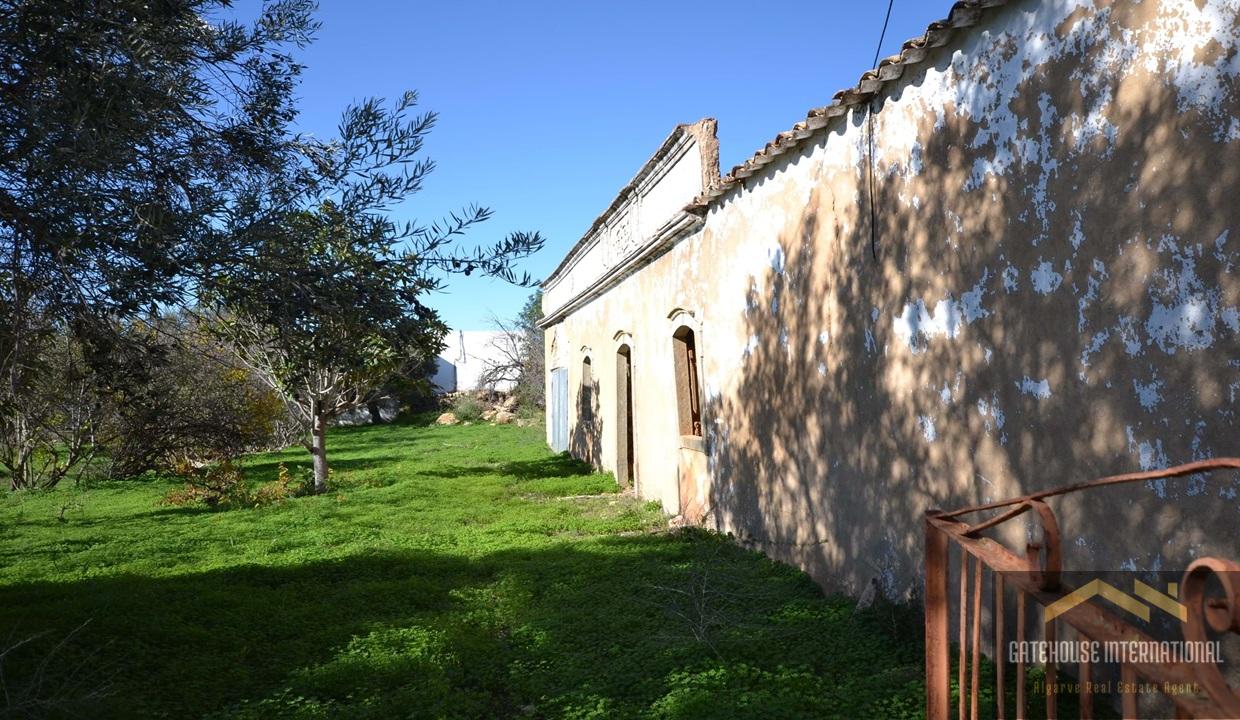 Old House Ruin For renovation in Goldra Loule Algarve3