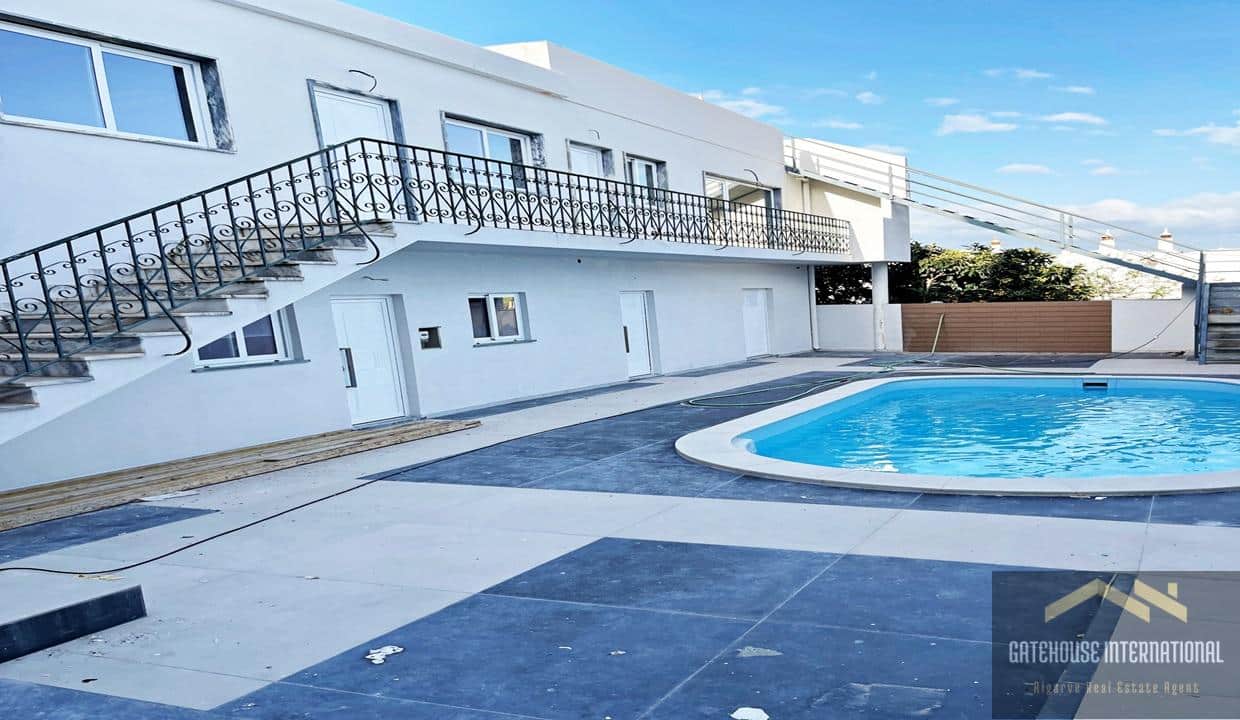Renovated 2 Bedroom Apartment In Praia da Luz Algarve 88