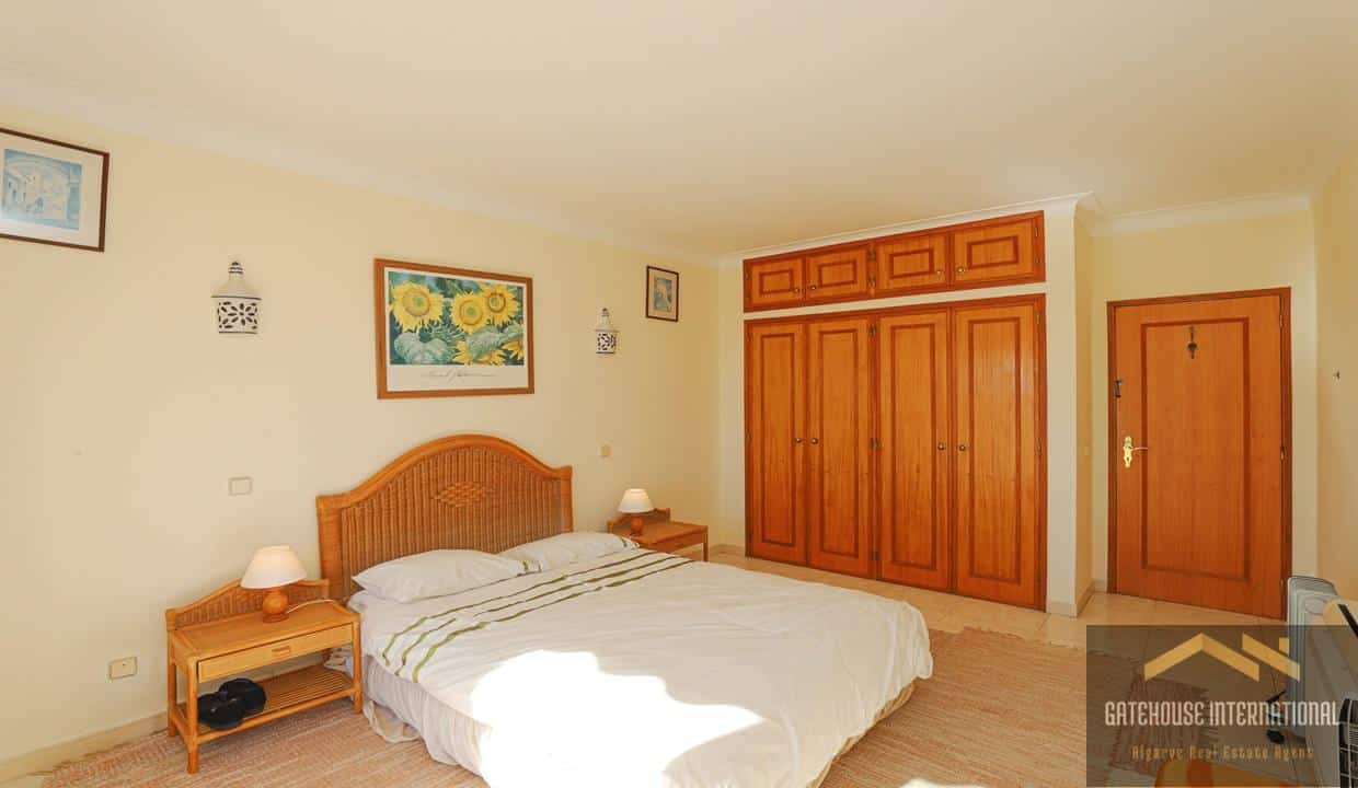 Sea View 4 bed Duplex Apartment In Praia da Luz Algarve554