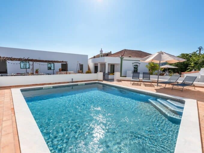 Villa Traditionnelle Restaurée De 6 Chambres à Silves Algarve 0