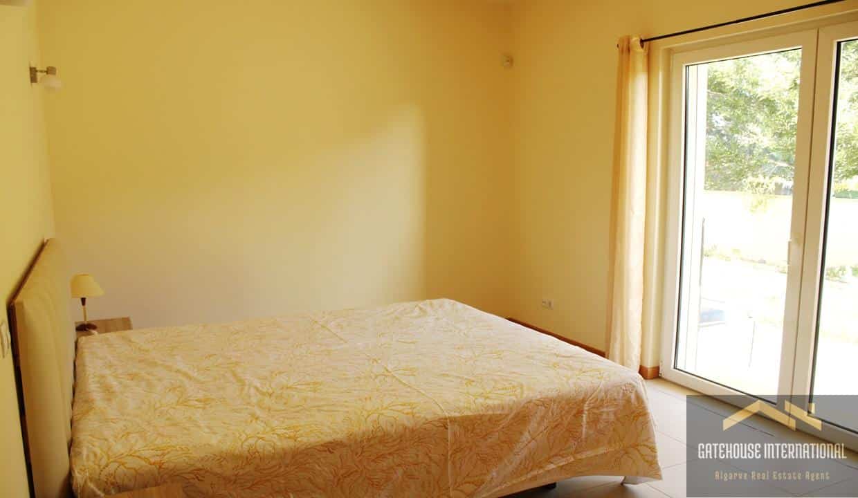 2 Bed Apartment In A Condominium With Swimming Pool In Burgau Algarve099