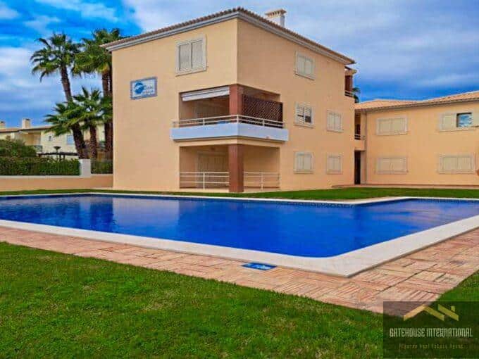 2 Bed Golf Apartment In Vilamoura Algarve 2
