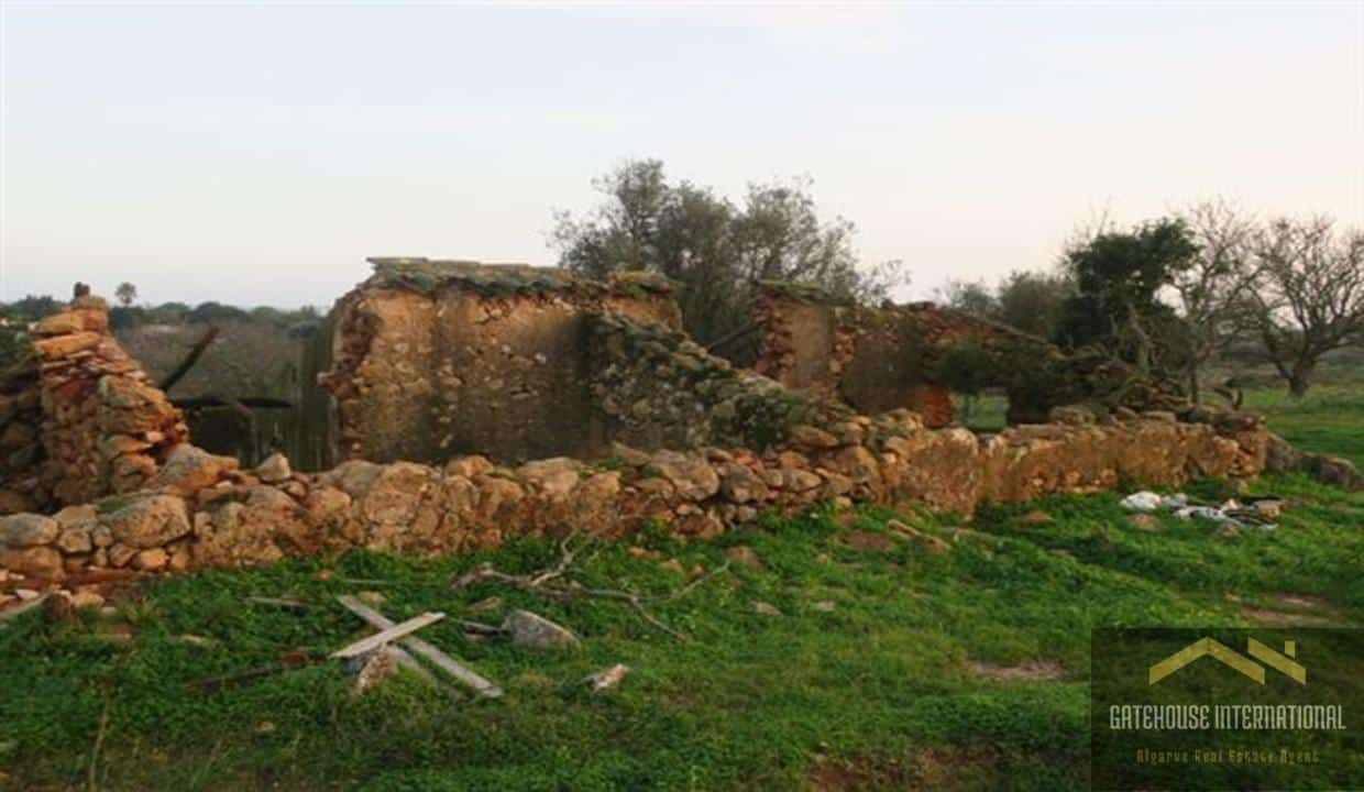 4.3 Hectares With 2 Ruins Allowing To Build 2 Villas In West Algarve8