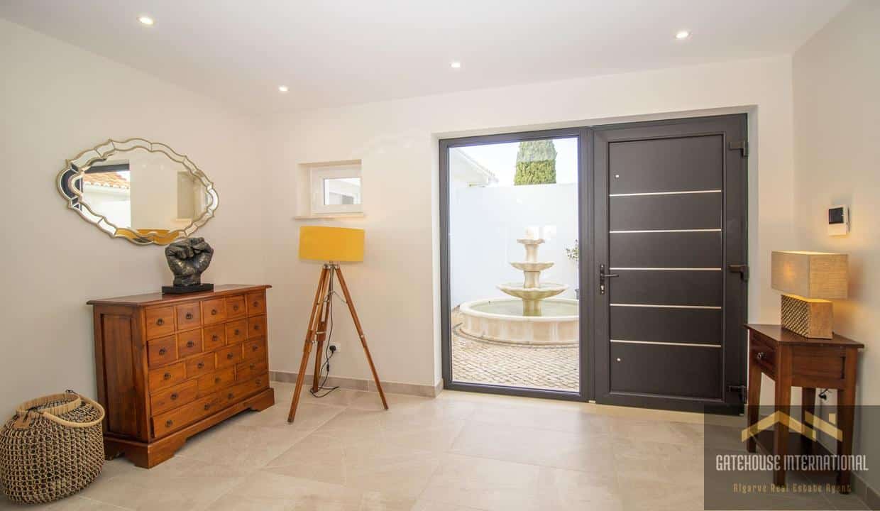 5 Bed Villa With Guest Annexe In Lagoa Algarve