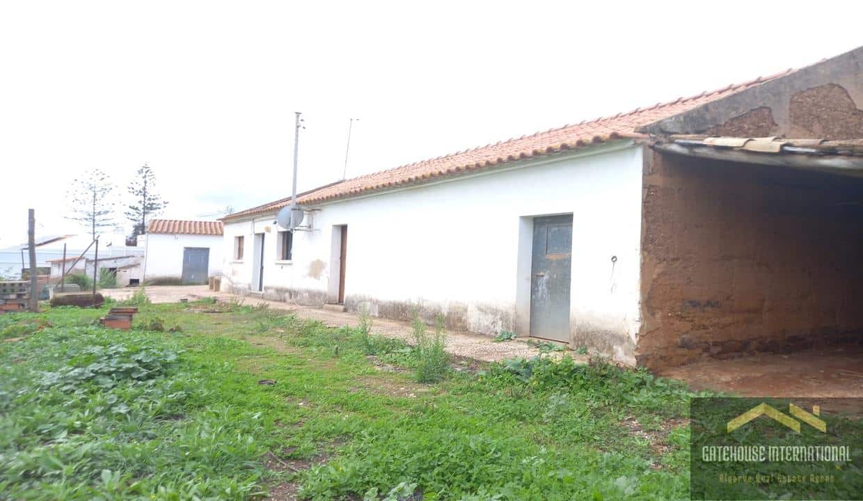 Algarve Farm & Outbuildings For Renovation In Mexilhoeira Grande Portimao 2
