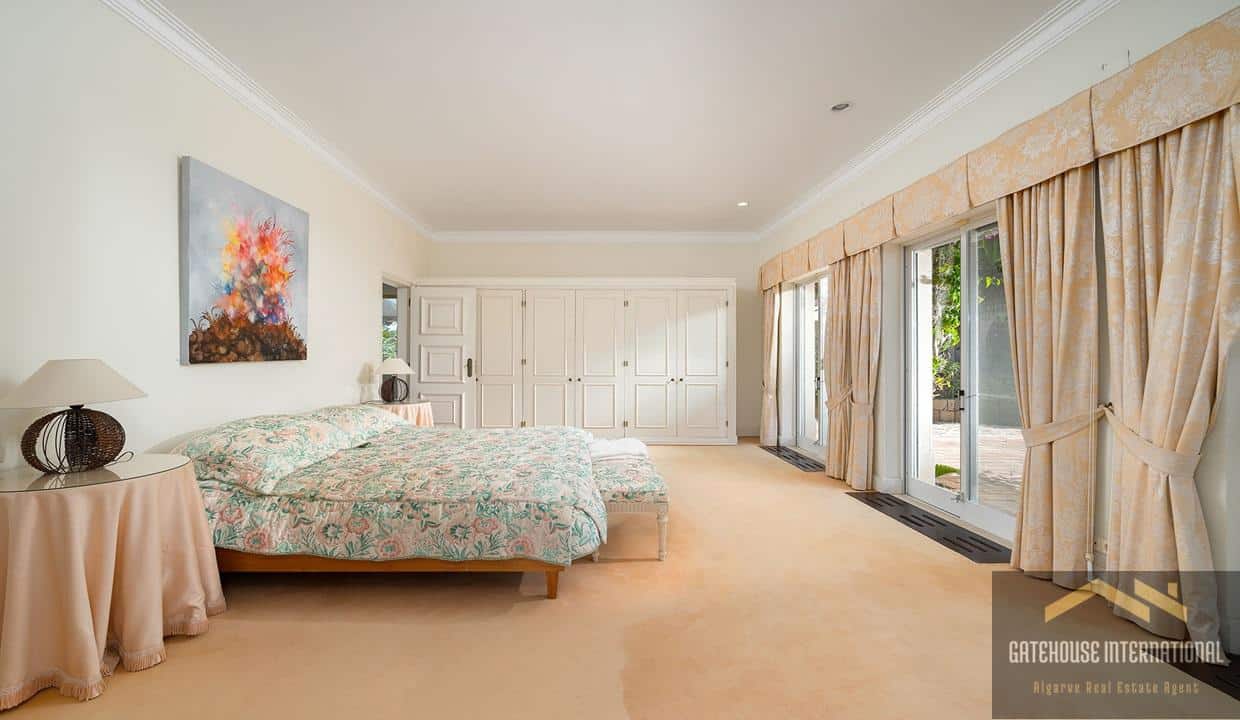 Luxury 5 Bed Villa For Sale Near Vale do Lobo Algarve 2