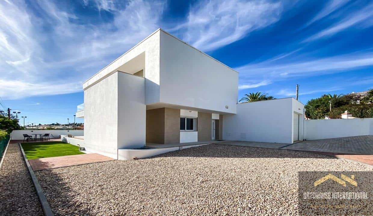 Sea View 4 Bed Modern Villa With Pool In Praia da Luz Algarve7