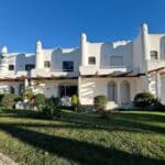 2 Bed Townhouse In Vila Gaivota Resort Ferragudo Algarve 2