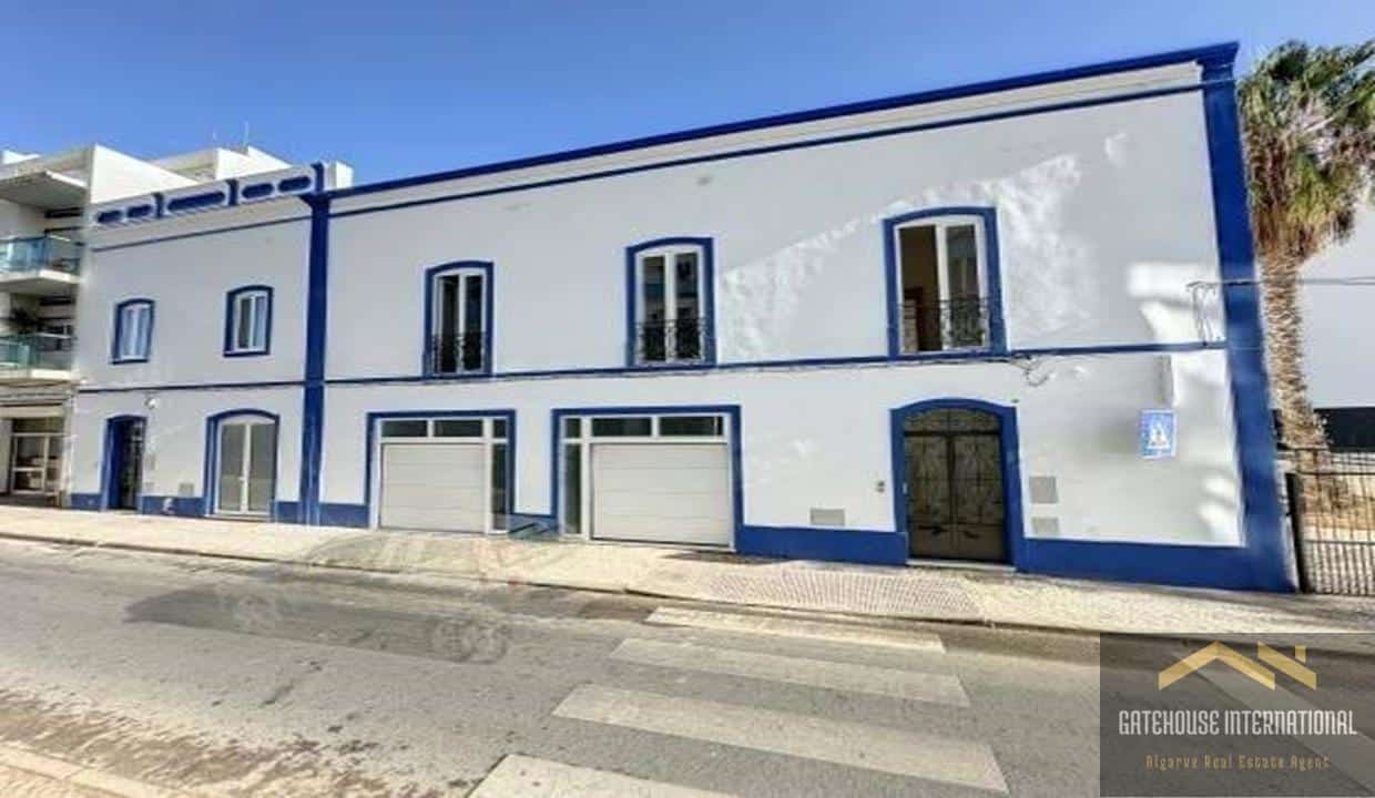 3 Bed Renovated Townhouse For Sale In Portimao Algarve 1