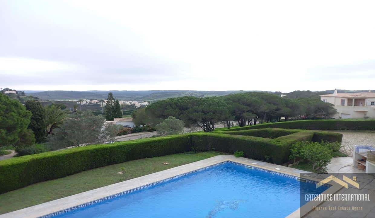 3 Bed Villa With Double Garage On Golf Santo Antonio West Algarve 43