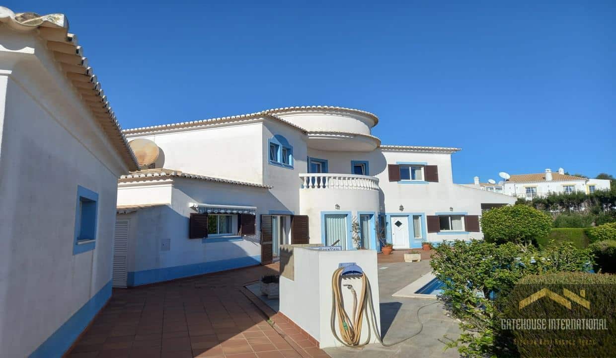 3 Bed Villa With Double Garage On Golf Santo Antonio West Algarve3