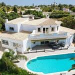 4 Bed Villa With Pool In Praia da Luz Algarve