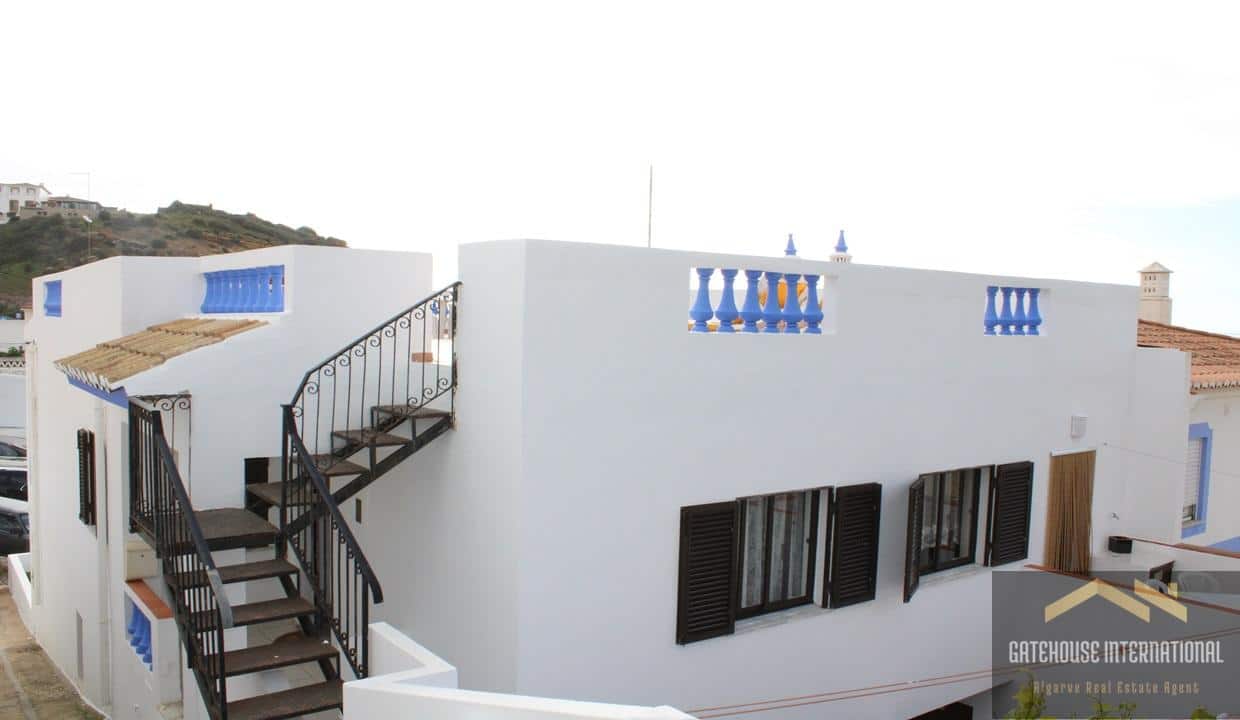6 Bed Beach House In Burgau West Algarve 23