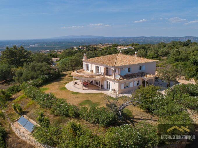 Villa auf einem Hügel zum Verkauf in Silves Algarve mit 5 Hektar 56