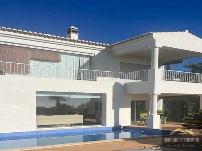 Sea View Villa In Quinta da Fortaleza Burgau Algarve
