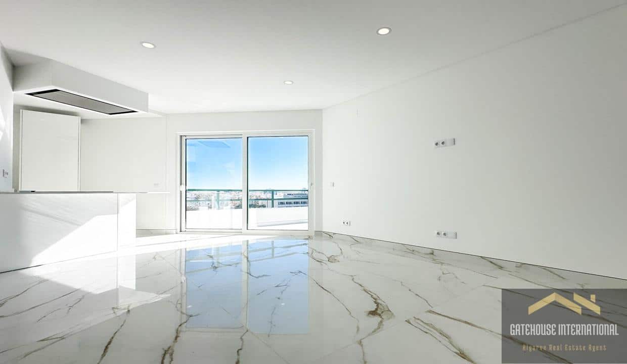 Top Floor Sea View Apartment In Vilamoura Algarve111
