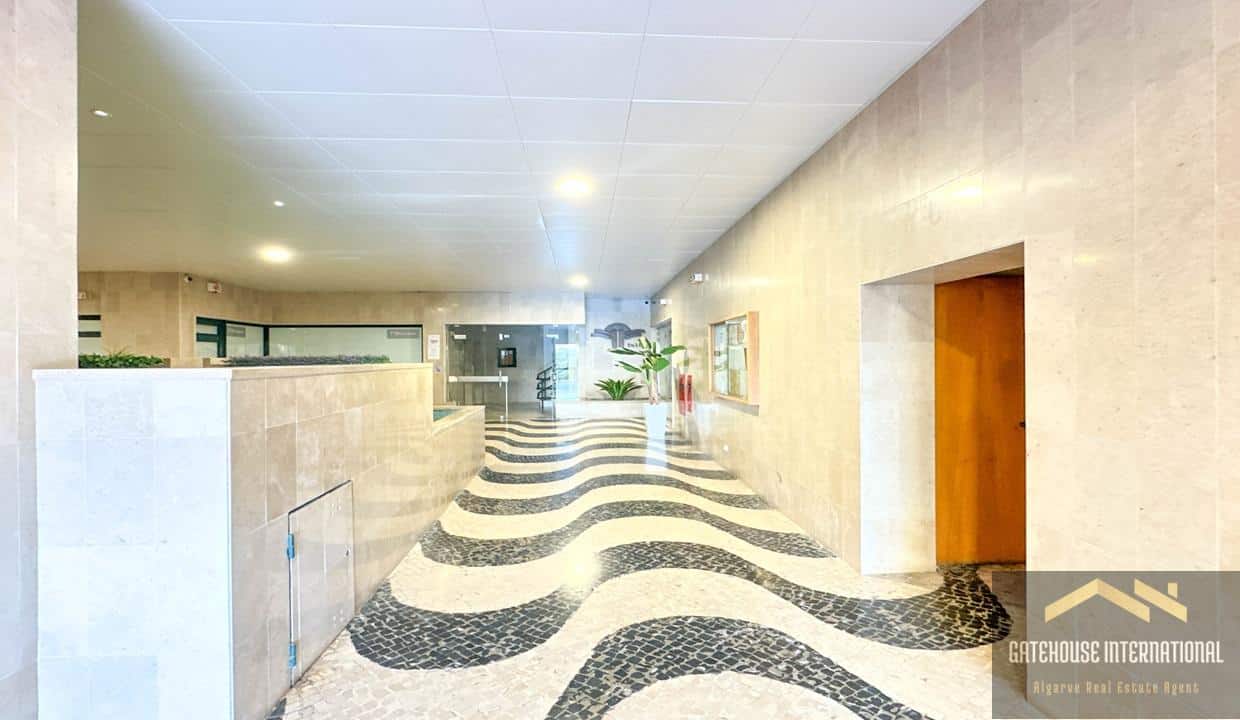 Top Floor Sea View Apartment In Vilamoura Algarve776