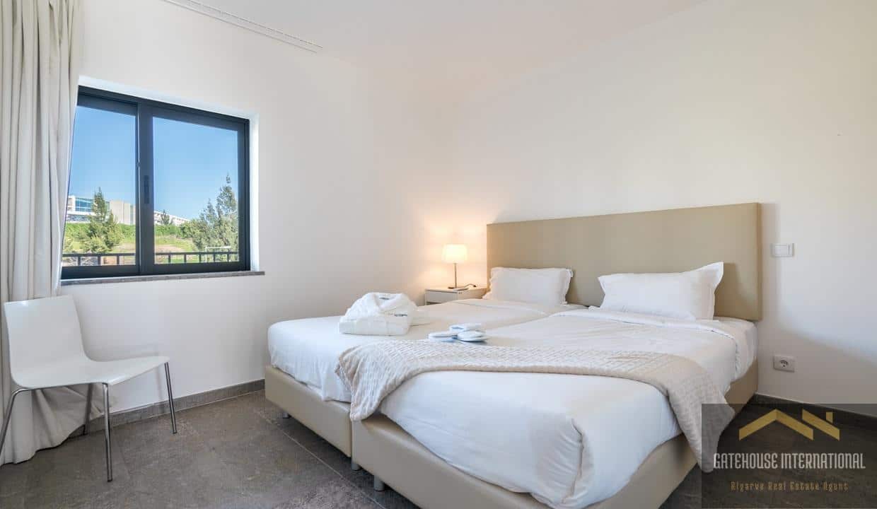 2 Bed Apartment For Sale In Portimao Algarve 65