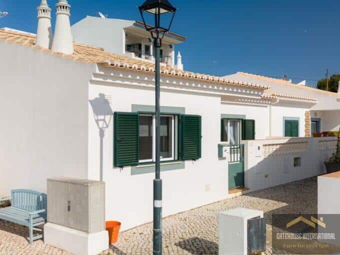 Einstöckiges Haus mit 2 Schlafzimmern in Espiche Luz Algarve21