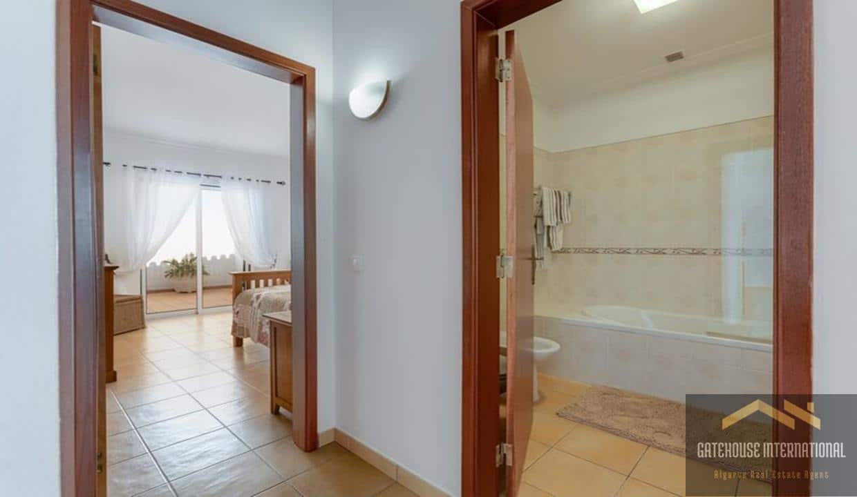 2 Bed Single Storey House In Espiche Luz Algarve76