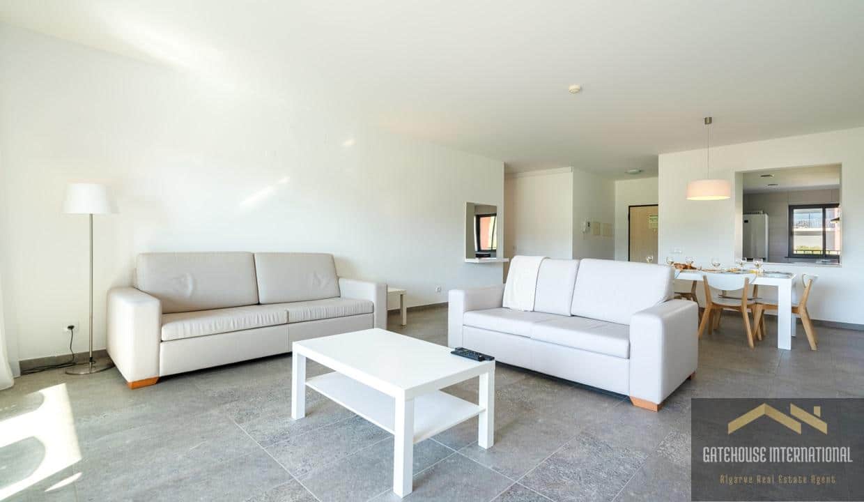 3 Bed Apartment For Sale In Portimao Algarve07