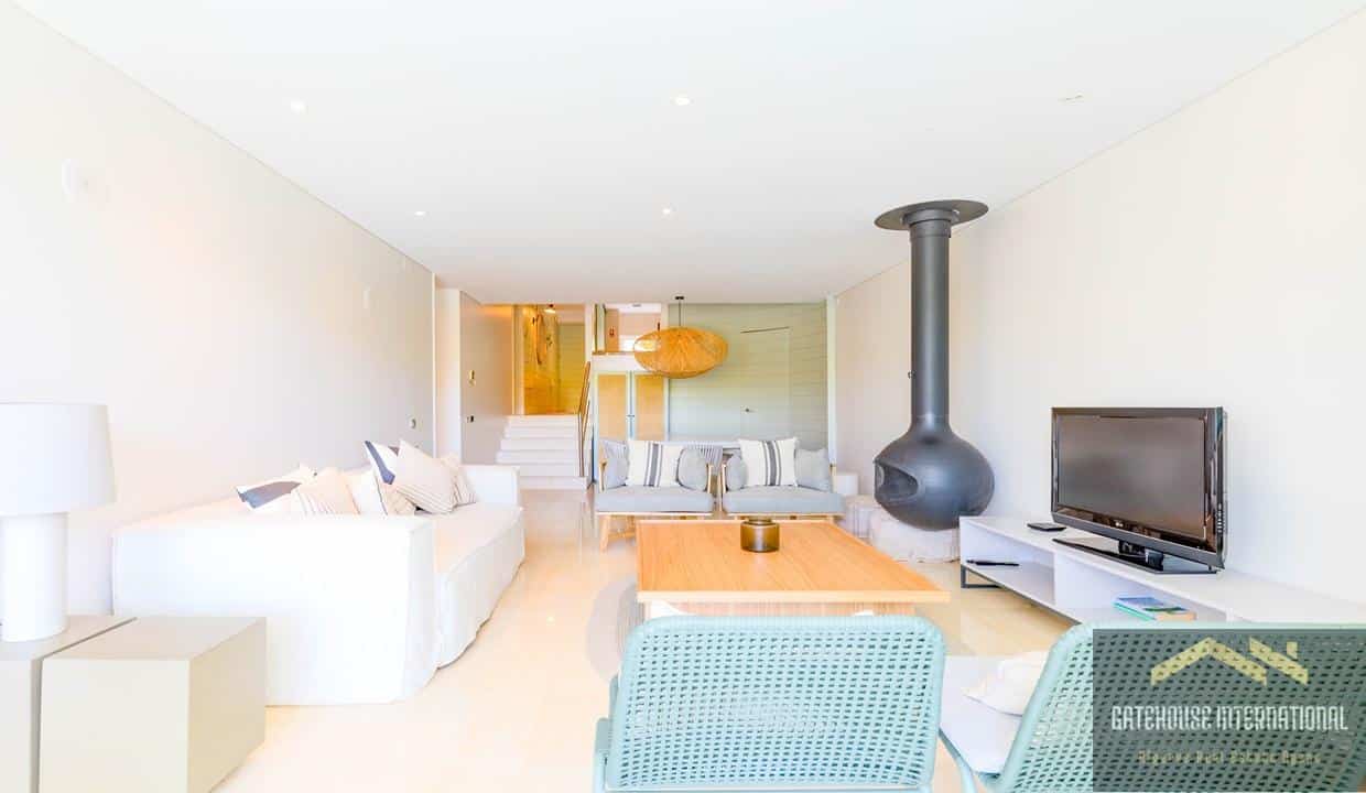 3 Bed Luxury Apartment With Pool In Vale do Lobo Algarve 9