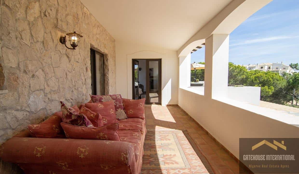 4 Bed Golf Villa For Sale In West Algarve 7