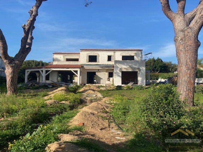 4-sengs villa til renovering i Vilamoura Algarve 2