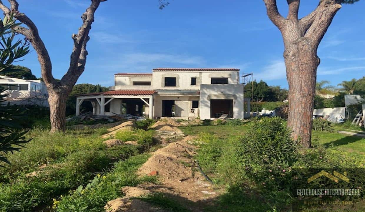 4 Bed Villa For Renovation In Vilamoura Algarve 2