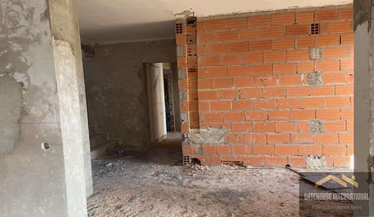 4 Bed Villa For Renovation In Vilamoura Algarve 4
