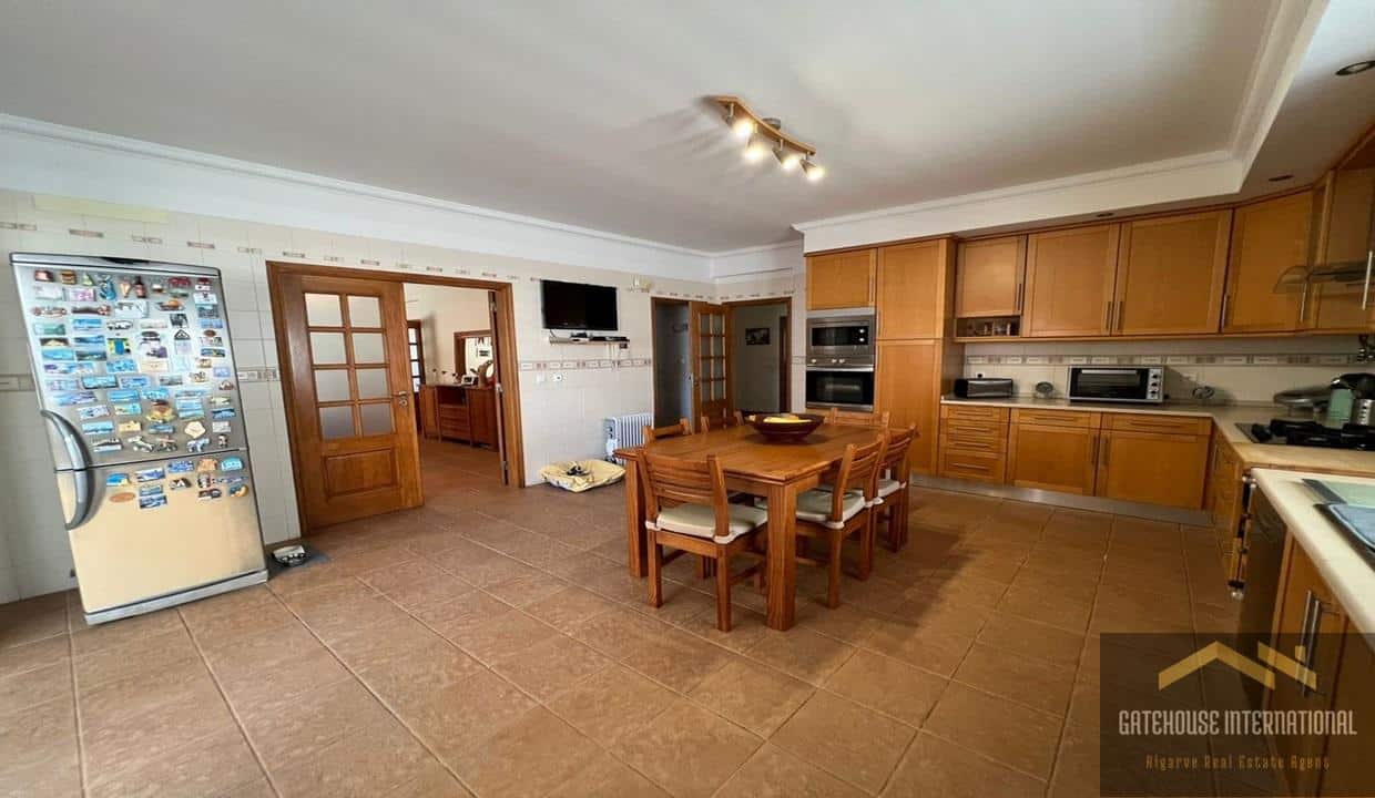 4 Bed Villa For Sale In Moncarapacho Algarve 332