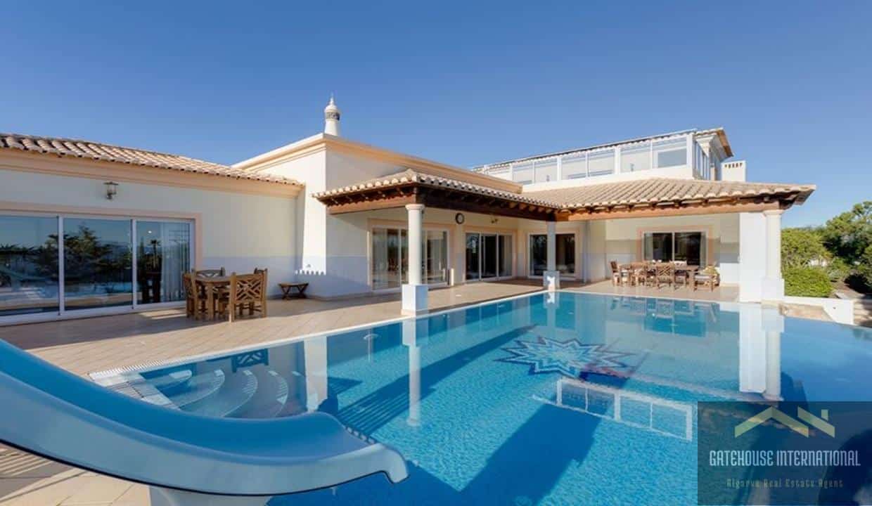 4 Bed Villa For Sale In Praia da Luz Algarve1