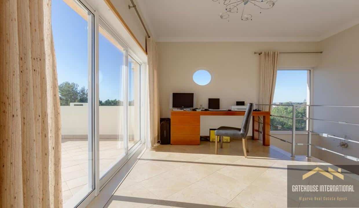 4 Bed Villa For Sale In Praia da Luz Algarve11