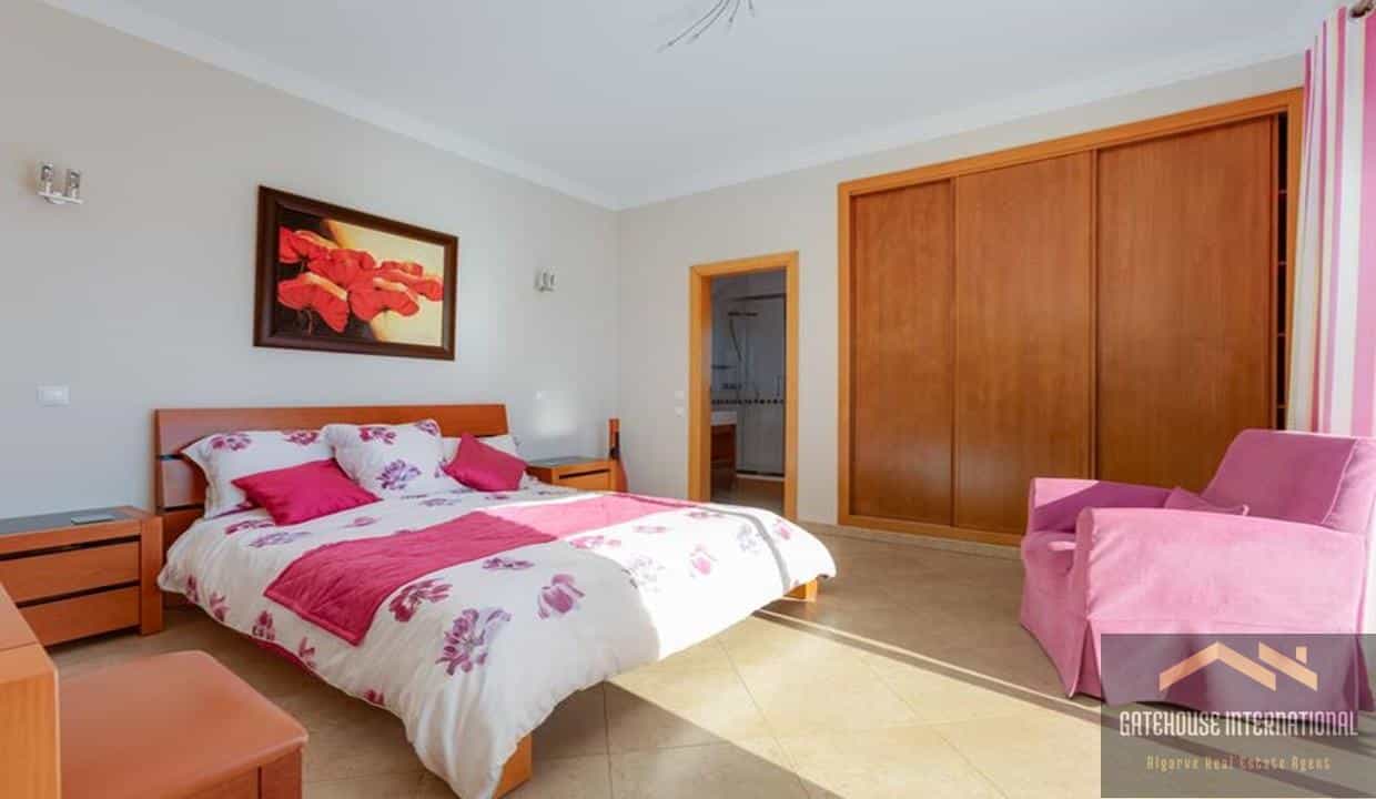 4 Bed Villa For Sale In Praia da Luz Algarve33