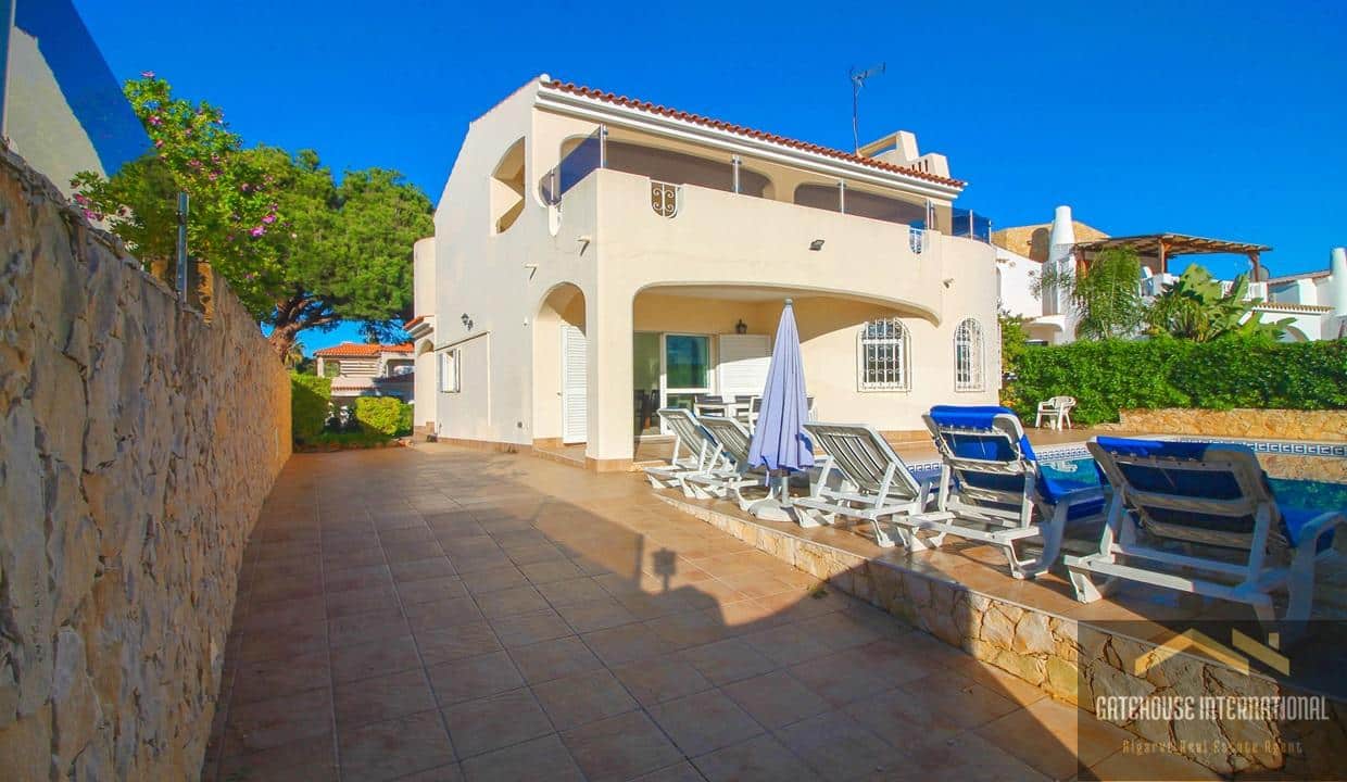 4 Bed Villa With Pool In Vilamoura Algarve21