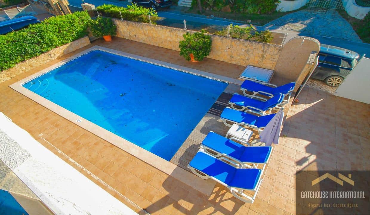 4 Bed Villa With Pool In Vilamoura Algarve32