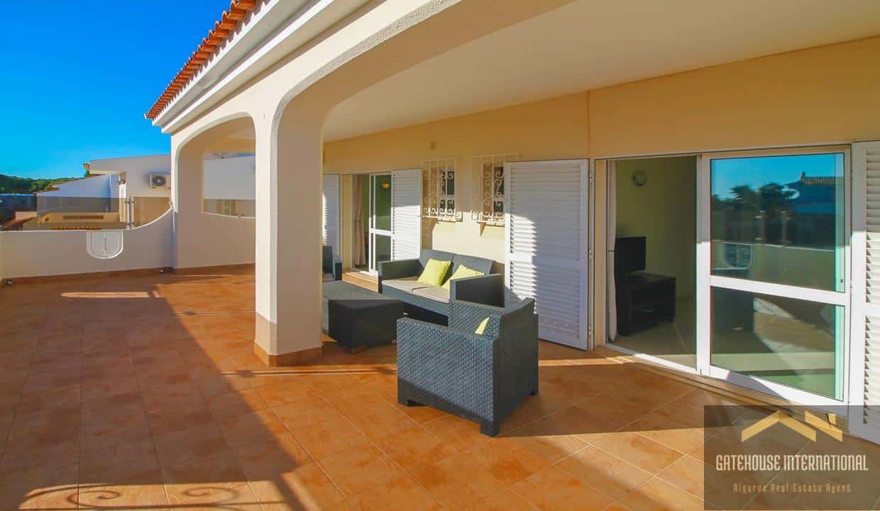 4 Bed Villa With Pool In Vilamoura Algarve54