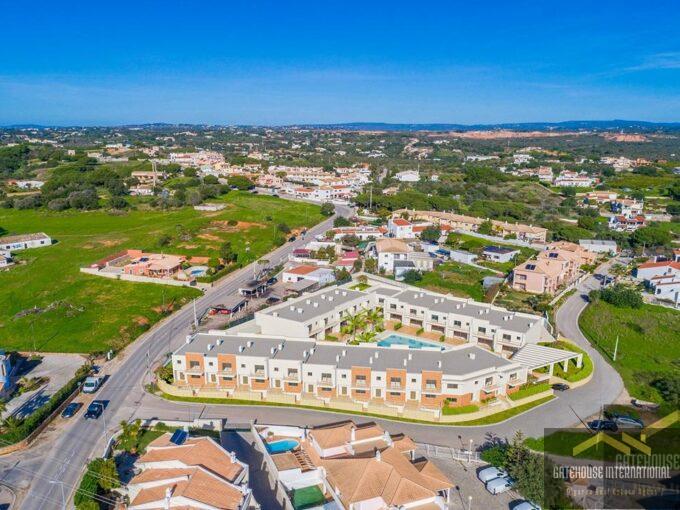 Brandneues Stadthaus mit 2 Schlafzimmern zum Verkauf in Olhos D Água Algarve2