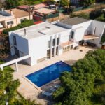 Detached Villa With Pool In Almancil Algarve