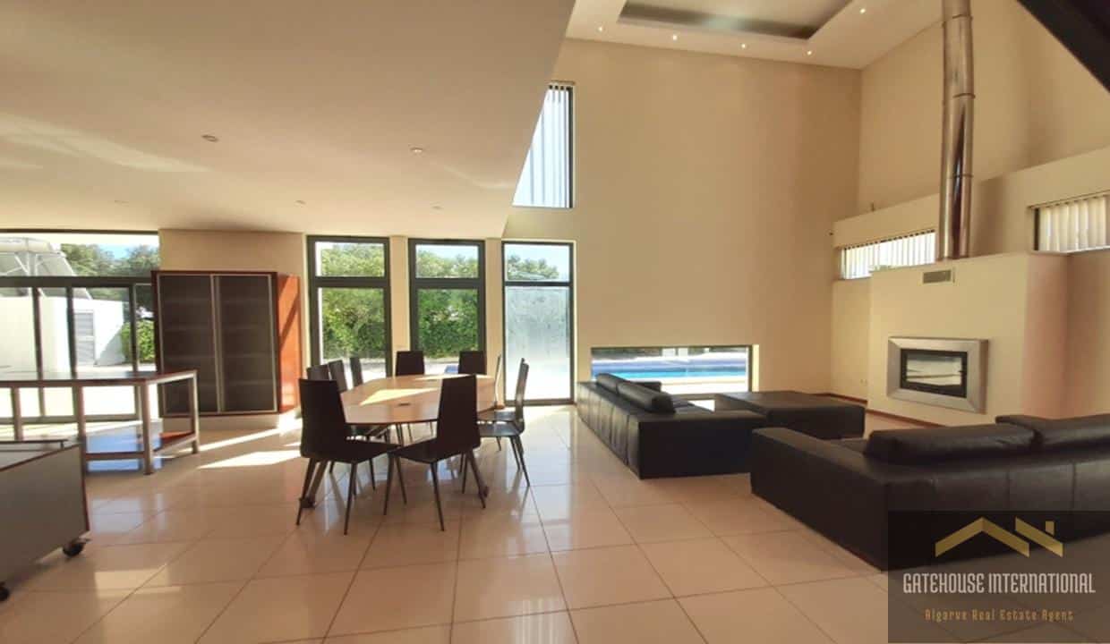 Detached Villa With Pool In Almancil Algarve 3
